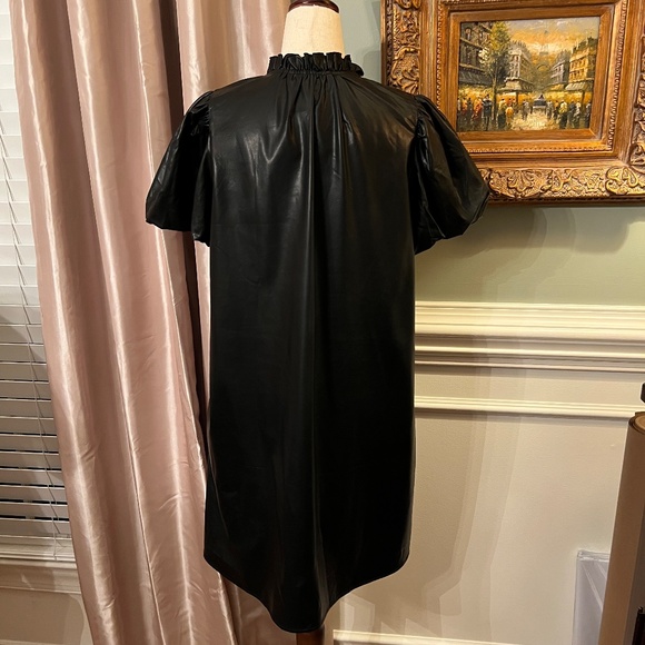 NWOT Entro Black Faux Leather Vegan A-Line Ruffle Neck Puff Sleeve Dress LARGE - Picture 3 of 6
